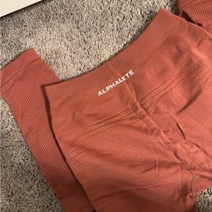ALPHALETE AMPLIFY LEGGINGS